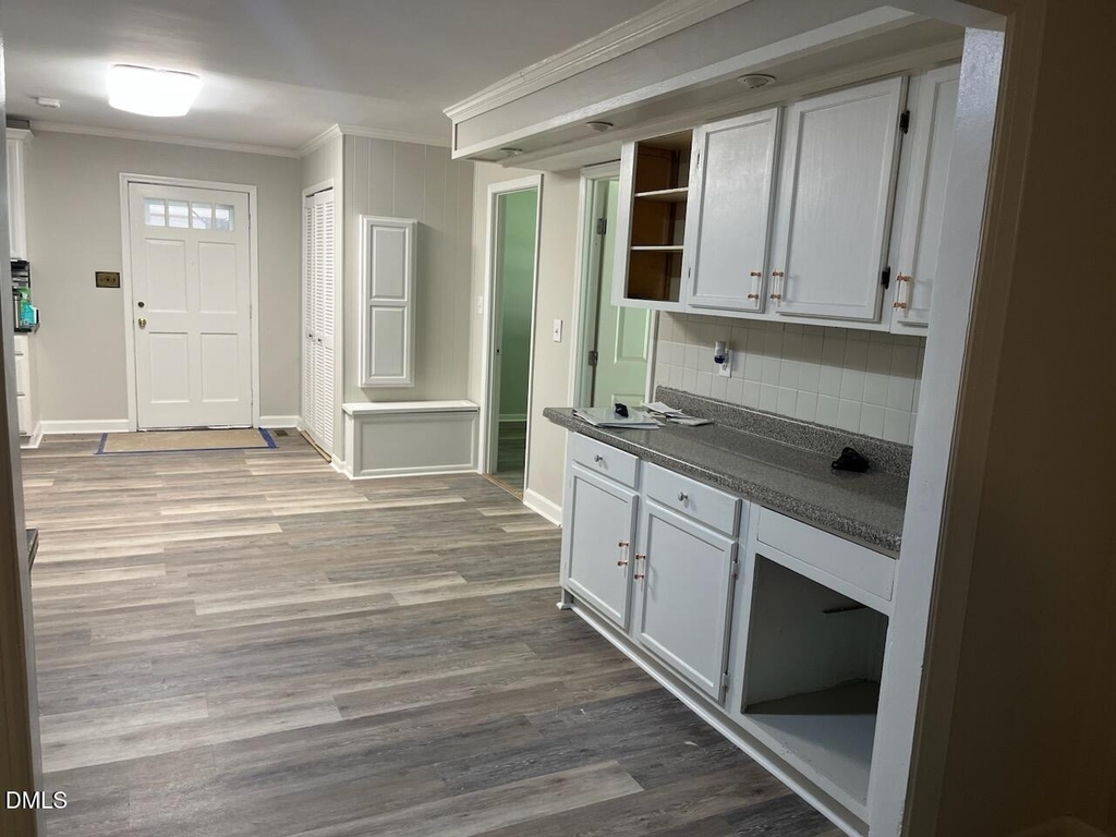 286 Government Road - Photo 3