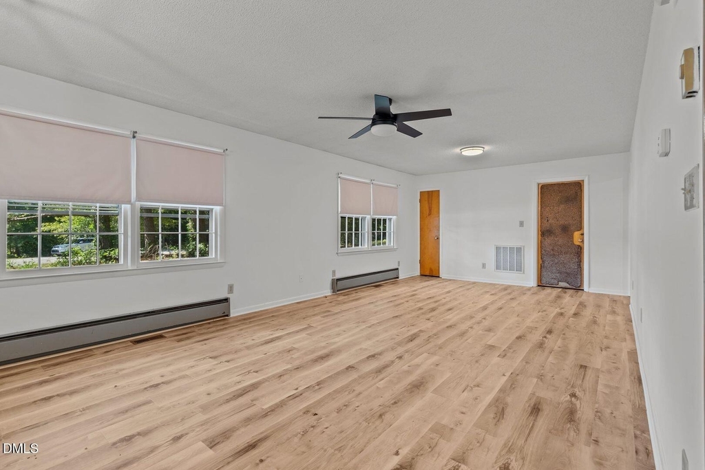 16 Parkwood - Photo 21