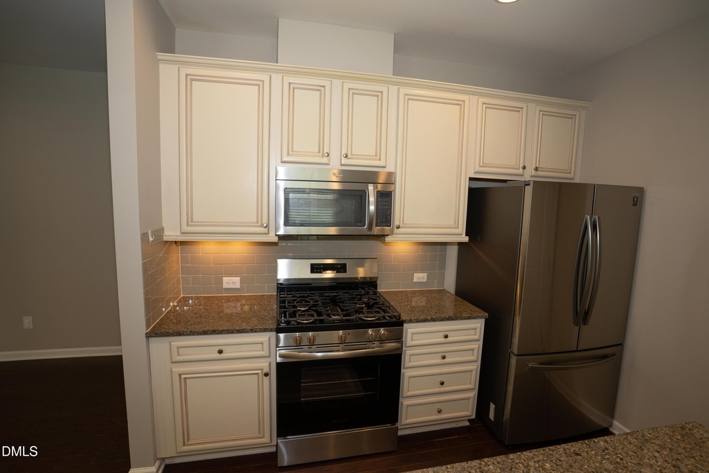 738 Wickham Ridge Road - Photo 4