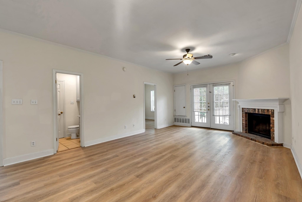 2100 San Gabriel St, Tx 78705 St - Photo 6