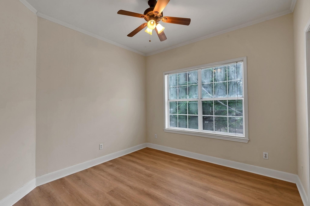 2100 San Gabriel St, Tx 78705 St - Photo 7
