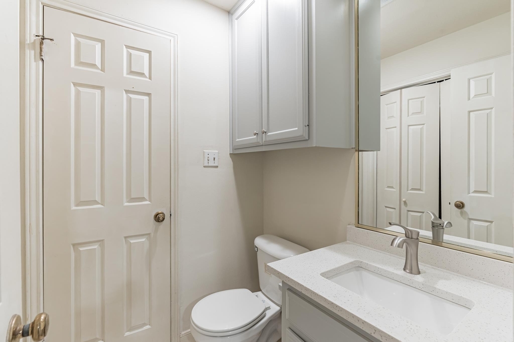 2100 San Gabriel St, Tx 78705 St - Photo 5