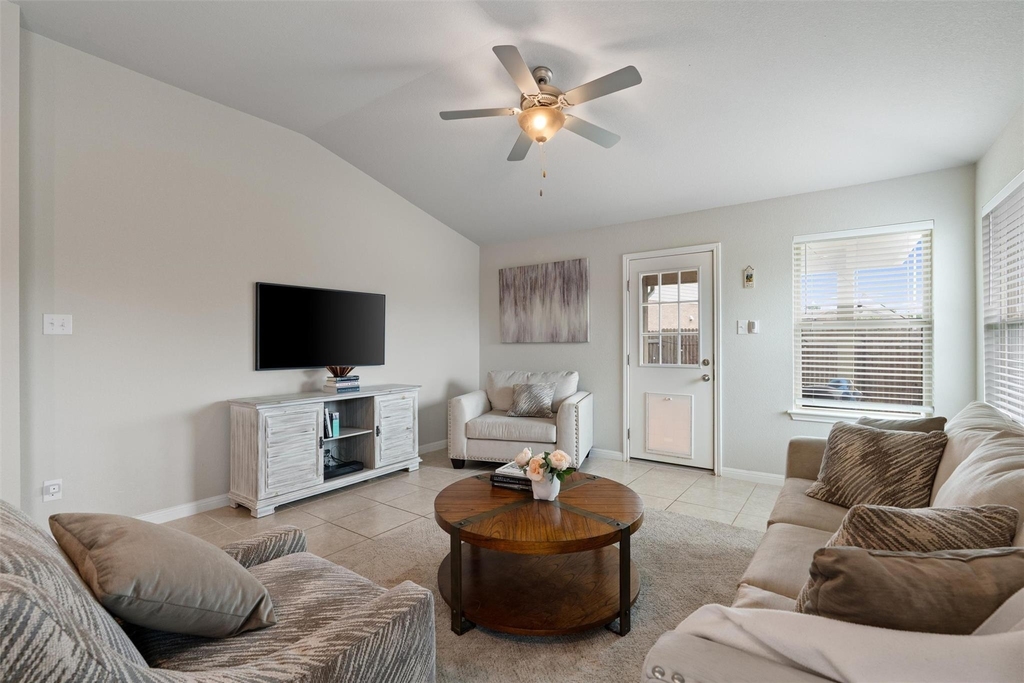 12410 Amber Lynn Path - Photo 6