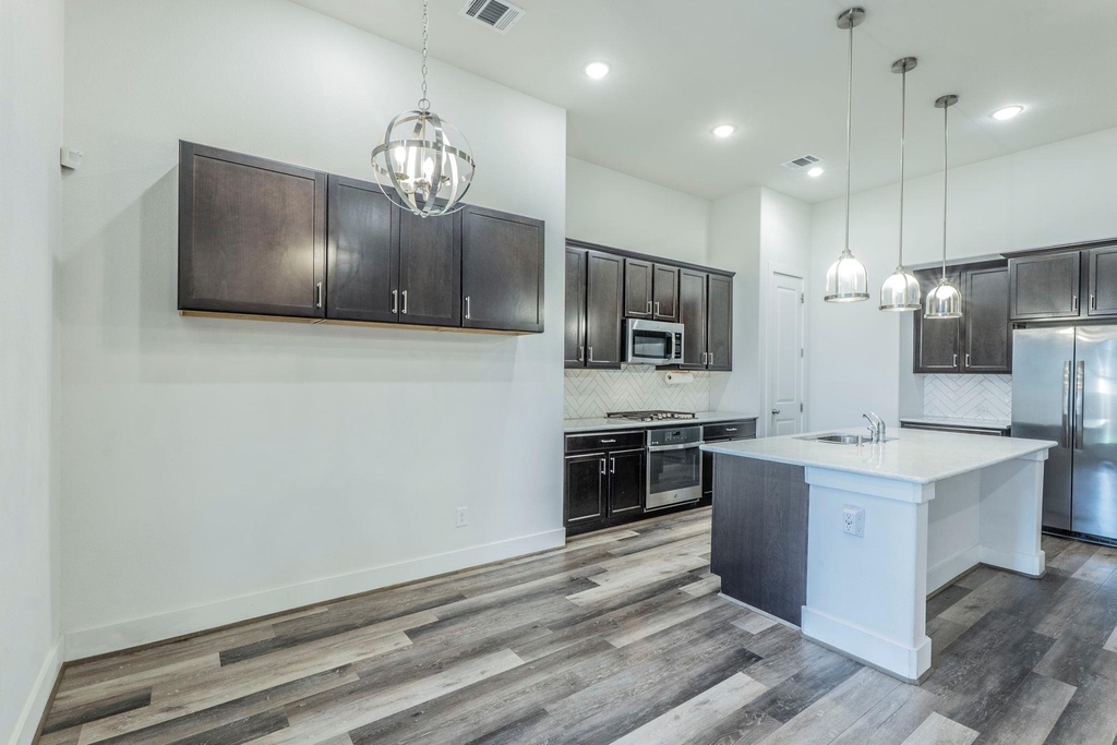 5844 Bianca Dr - Photo 8