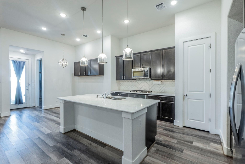 5844 Bianca Dr - Photo 5