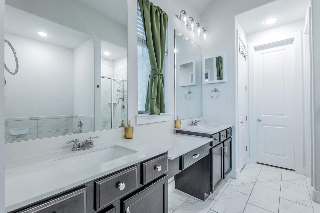 5844 Bianca Dr - Photo 13