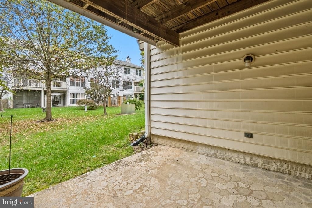 8202 Winstead Place - Photo 18