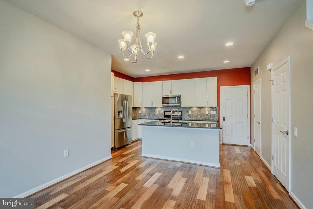 42677 Wardlaw Terrace - Photo 6