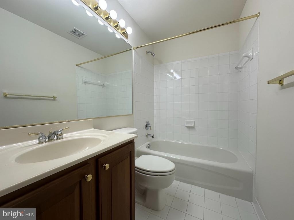 43115 Forest Edge Square - Photo 19