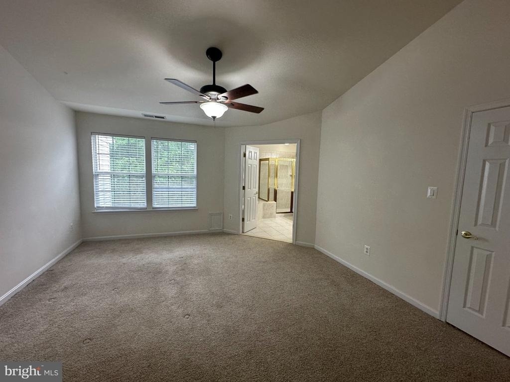 43115 Forest Edge Square - Photo 13