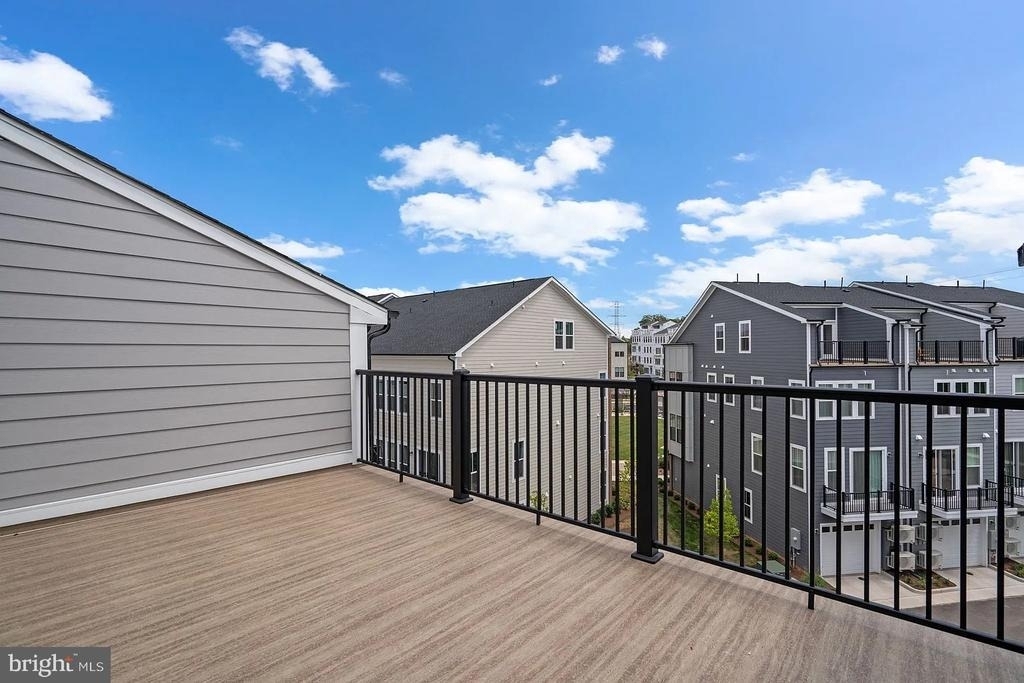 13898 Aviation Place - Photo 14