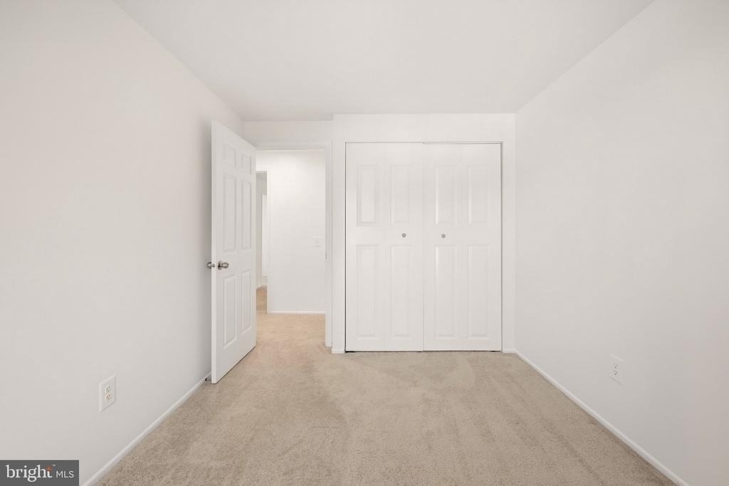 5986 Powells Landing Road - Photo 21