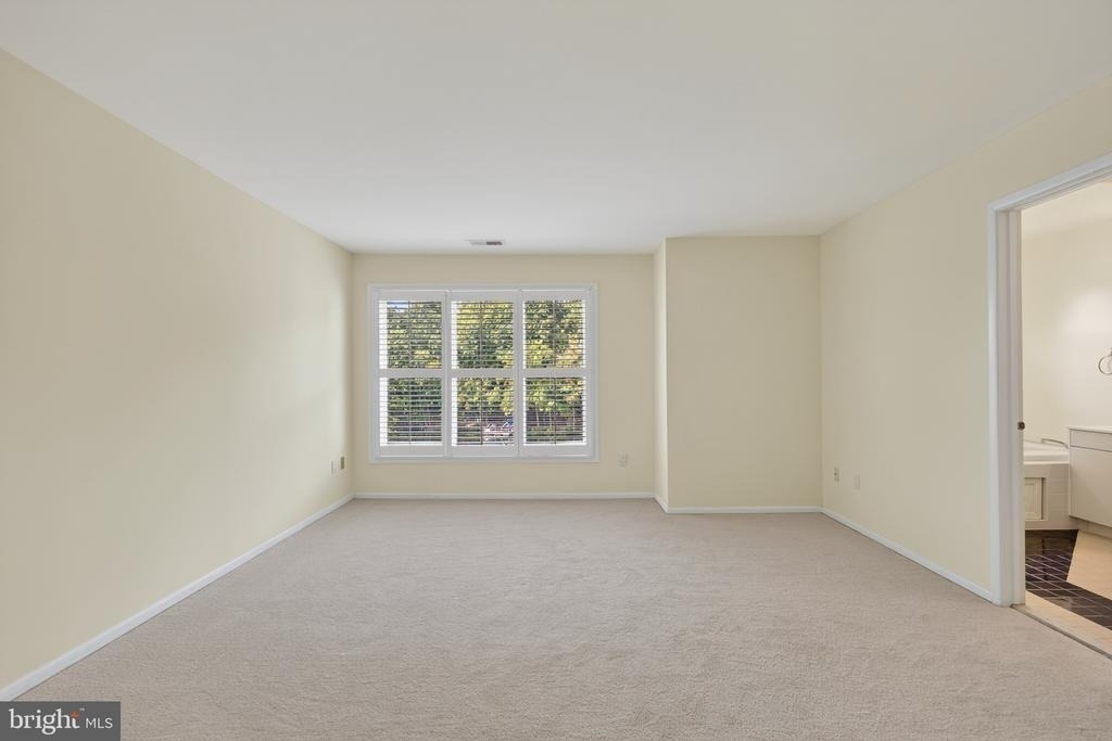 1987 Lakeport Way - Photo 16