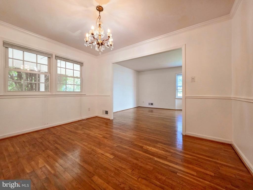 4221 N Valiant Court - Photo 16