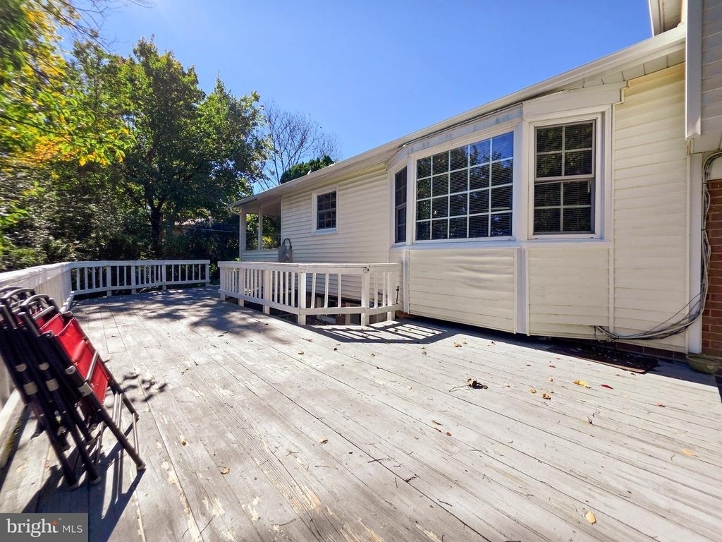 4221 N Valiant Court - Photo 9