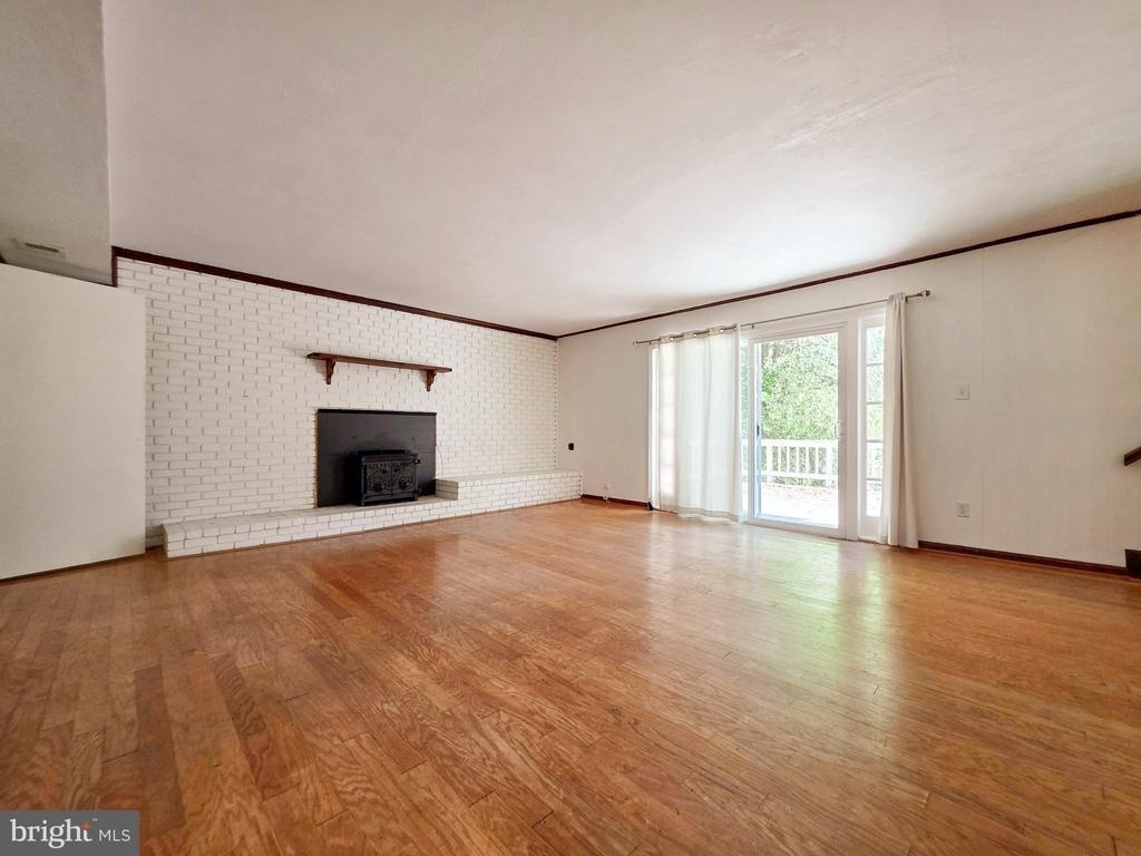 4221 N Valiant Court - Photo 6