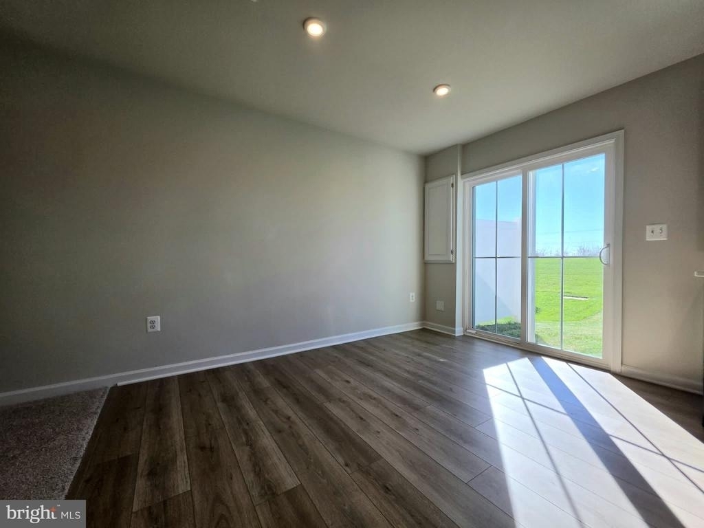 2765 Apricot Drive - Photo 8