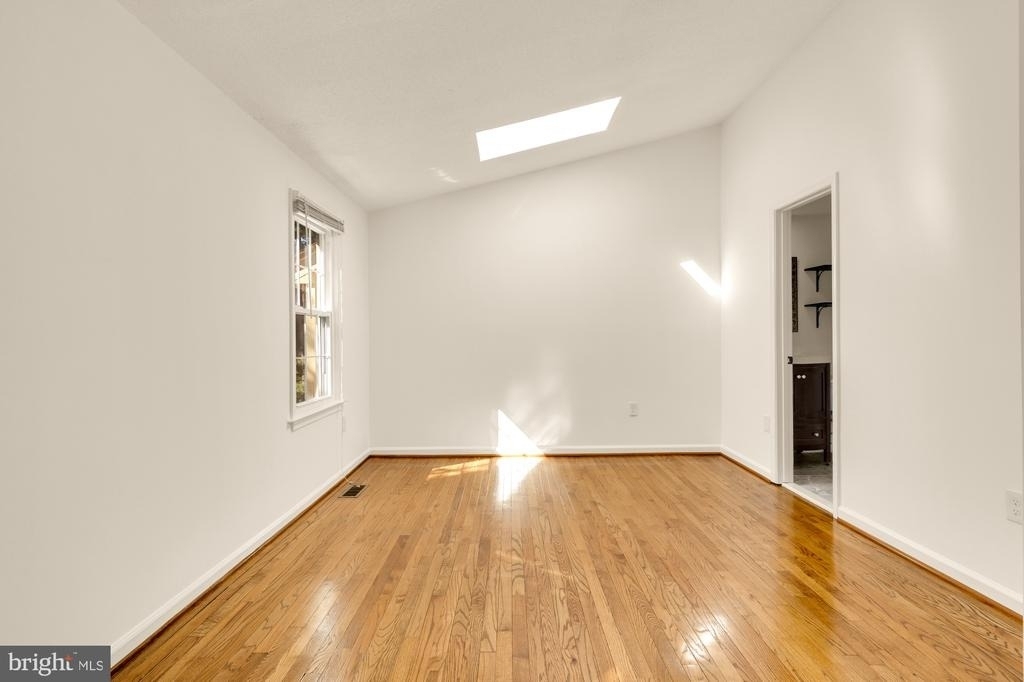 19 Fendall Avenue - Photo 14