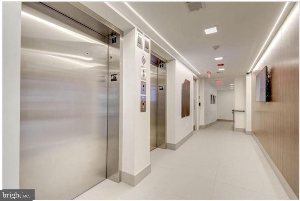 1411 Key Boulevard - Photo 3