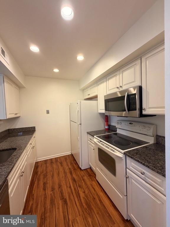 3505 Bennett Place - Photo 2