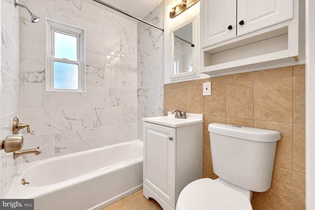 266 Eaton Avenue - Photo 8