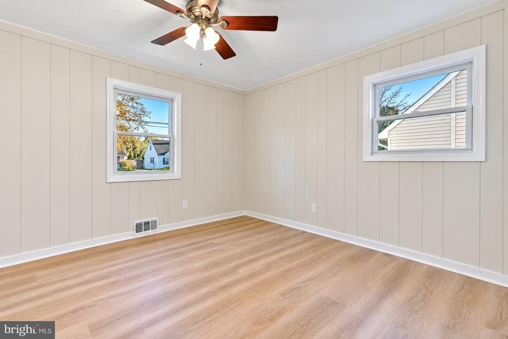 266 Eaton Avenue - Photo 6