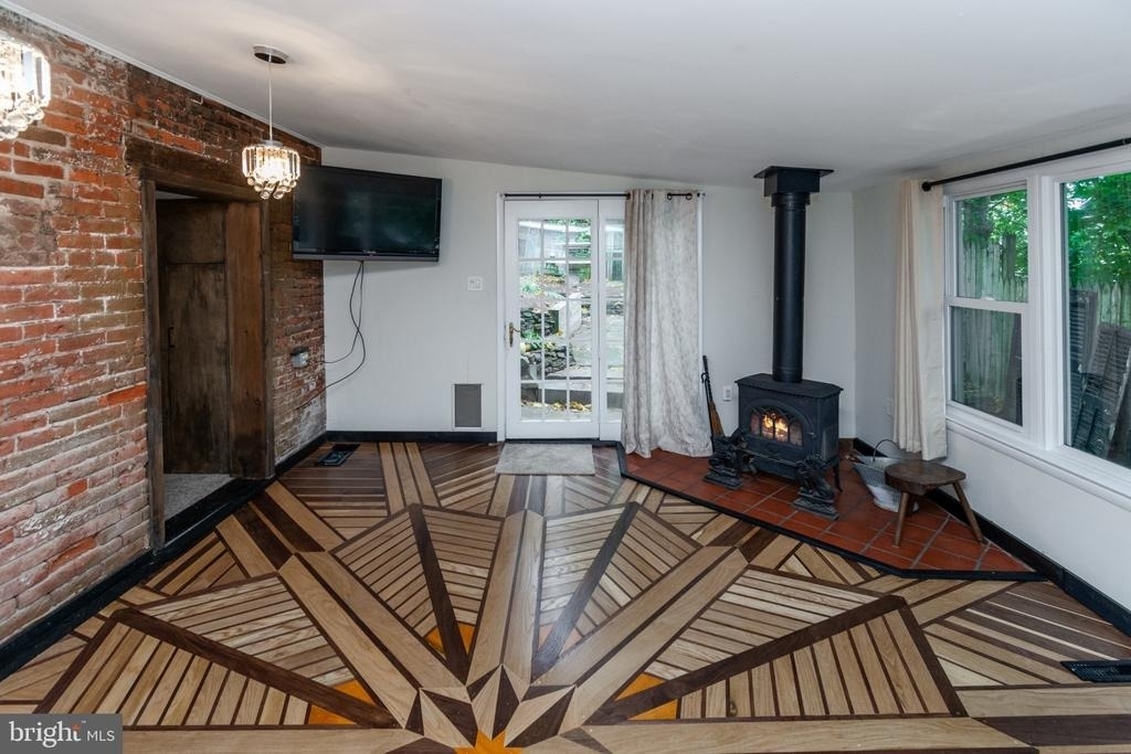 59 S Franklin Street - Photo 6