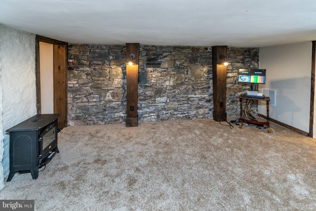 59 S Franklin Street - Photo 10