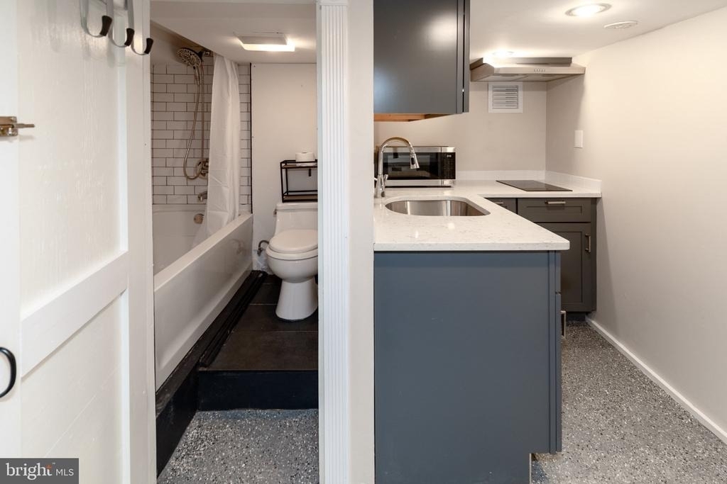 59 S Franklin Street - Photo 16