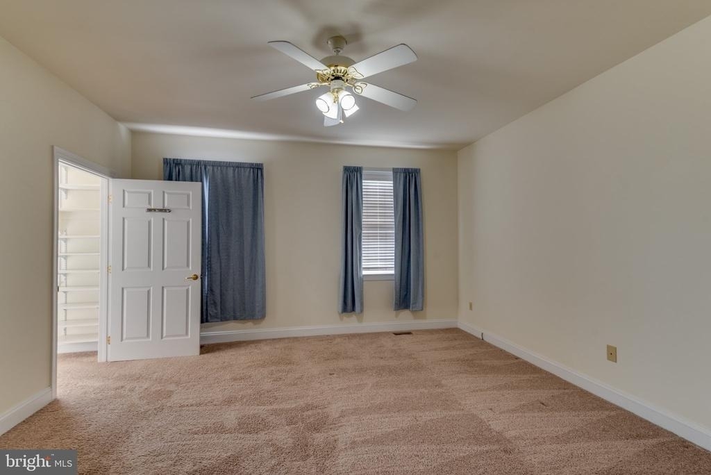 41490 Garrett Court - Photo 16