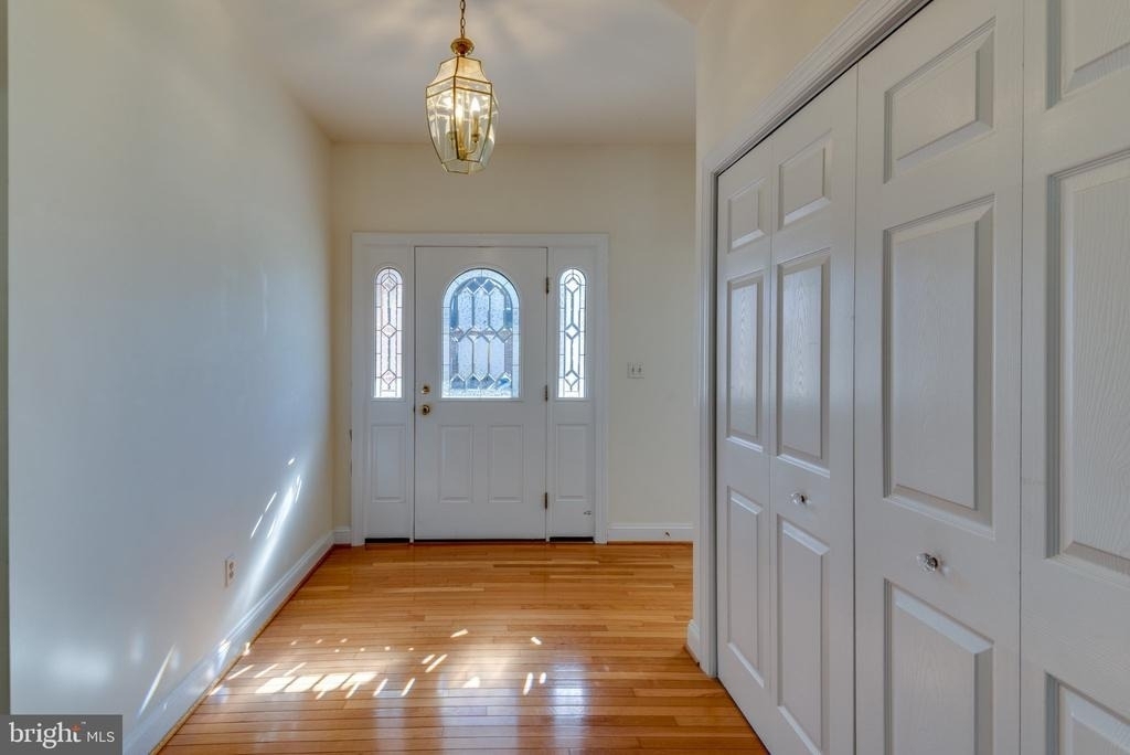 41490 Garrett Court - Photo 3
