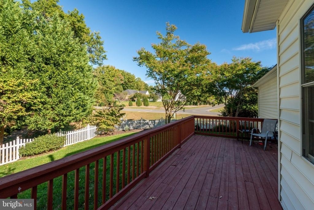 41490 Garrett Court - Photo 8