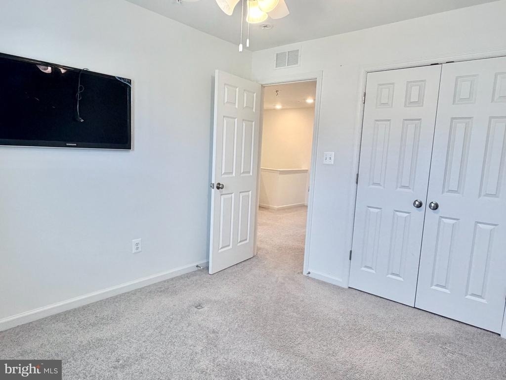 236 Jessica Lyn Avenue - Photo 29