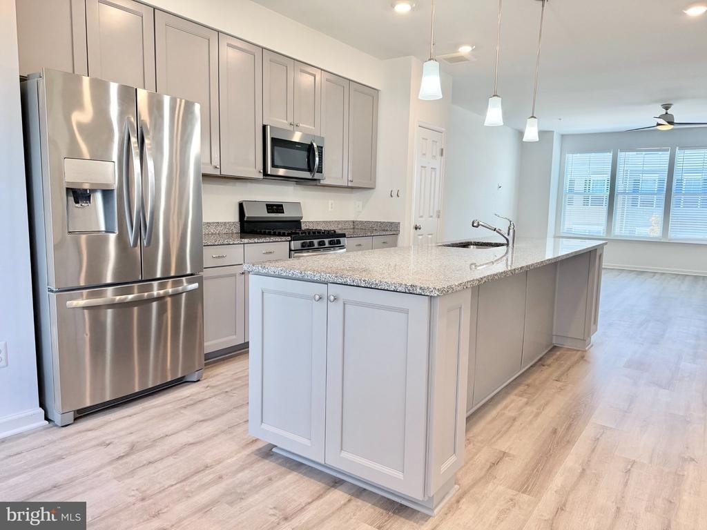 236 Jessica Lyn Avenue - Photo 8