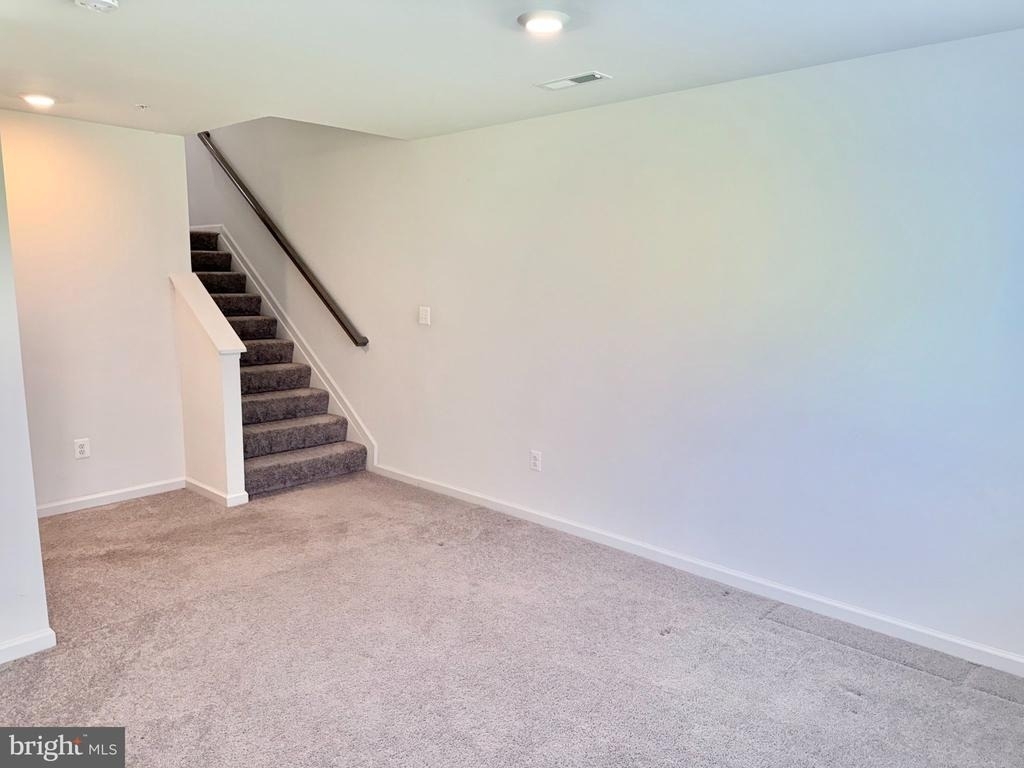236 Jessica Lyn Avenue - Photo 39
