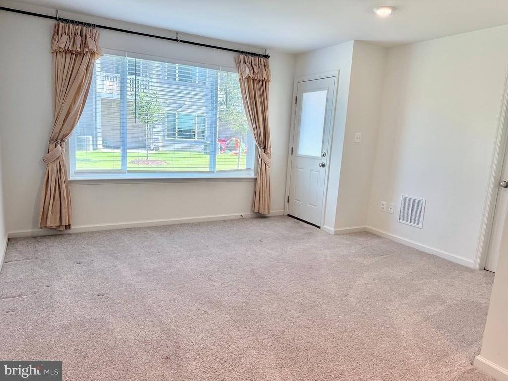 236 Jessica Lyn Avenue - Photo 42