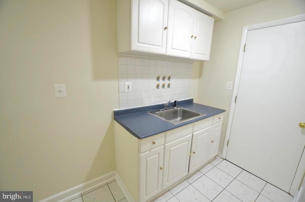 11023 Outpost Drive - Photo 11