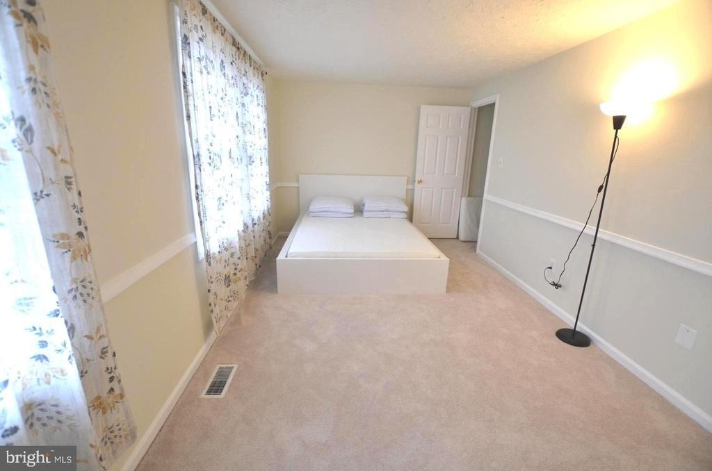 11023 Outpost Drive - Photo 6