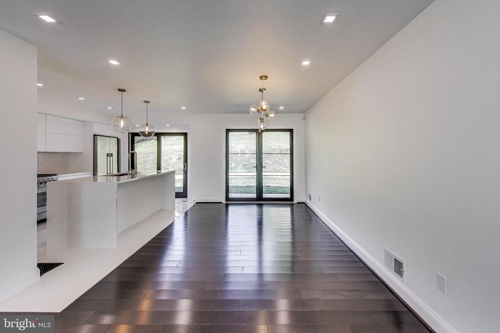 3715 Astoria Road - Photo 1