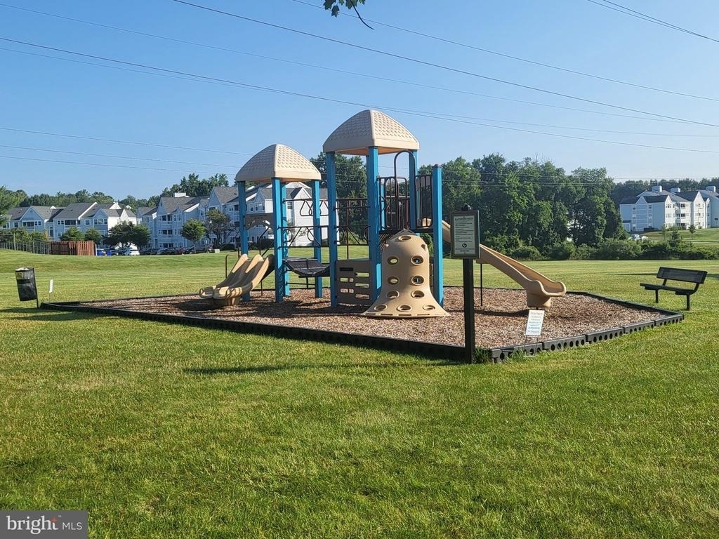 8360 Montgomery Run - Photo 19