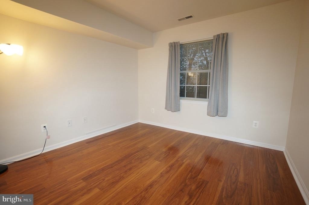8360 Montgomery Run - Photo 16
