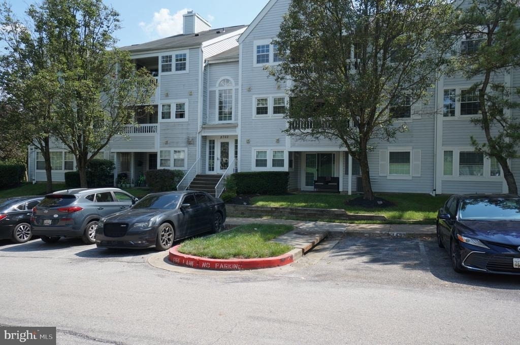 8360 Montgomery Run - Photo 0