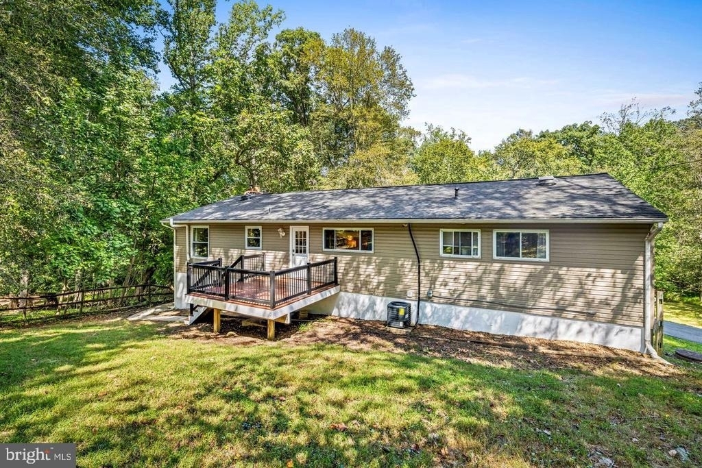 4 Carolina Avenue - Photo 36