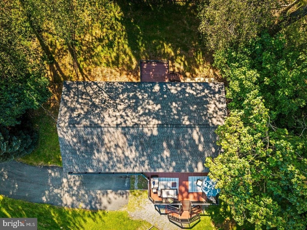 4 Carolina Avenue - Photo 67