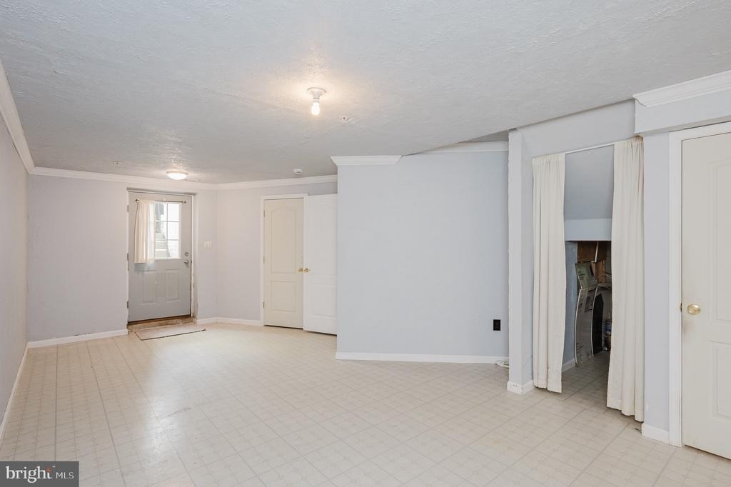 540 Kirkcaldy Way - Photo 41