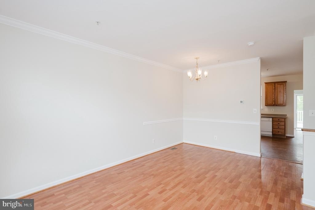 540 Kirkcaldy Way - Photo 6