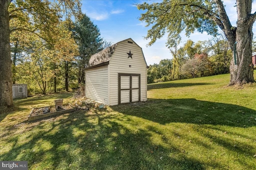 6541 S Clifton Road - Photo 35