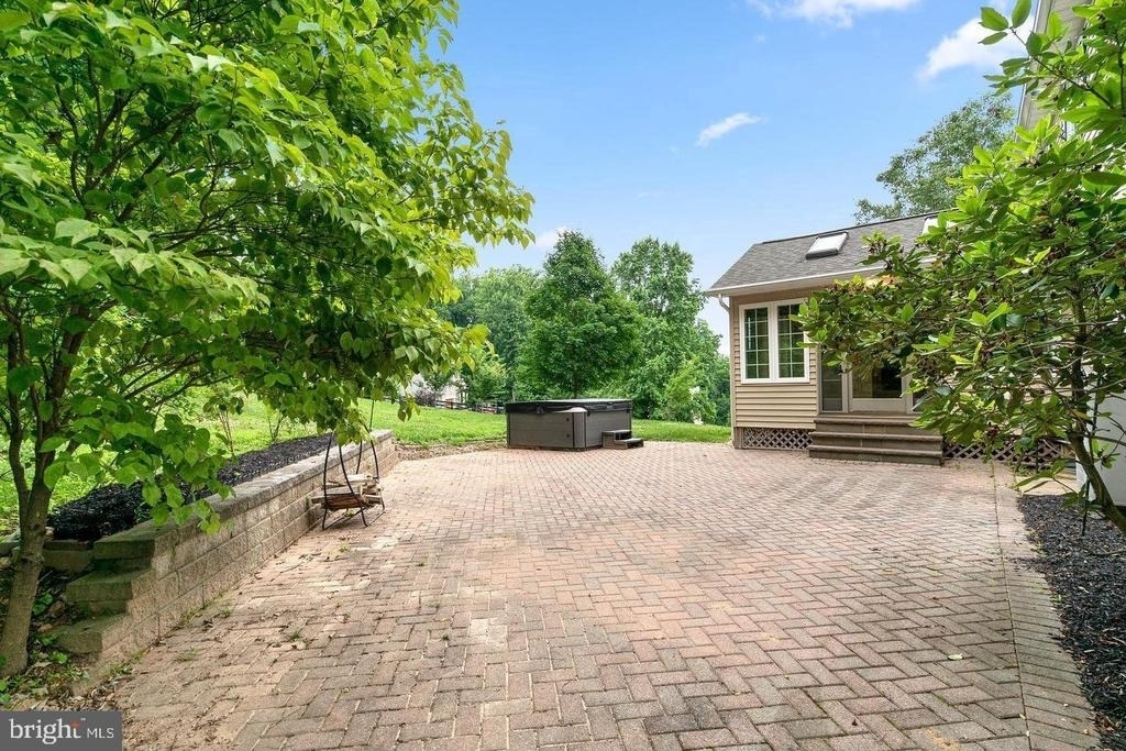 4840 Teen Barnes Road - Photo 48