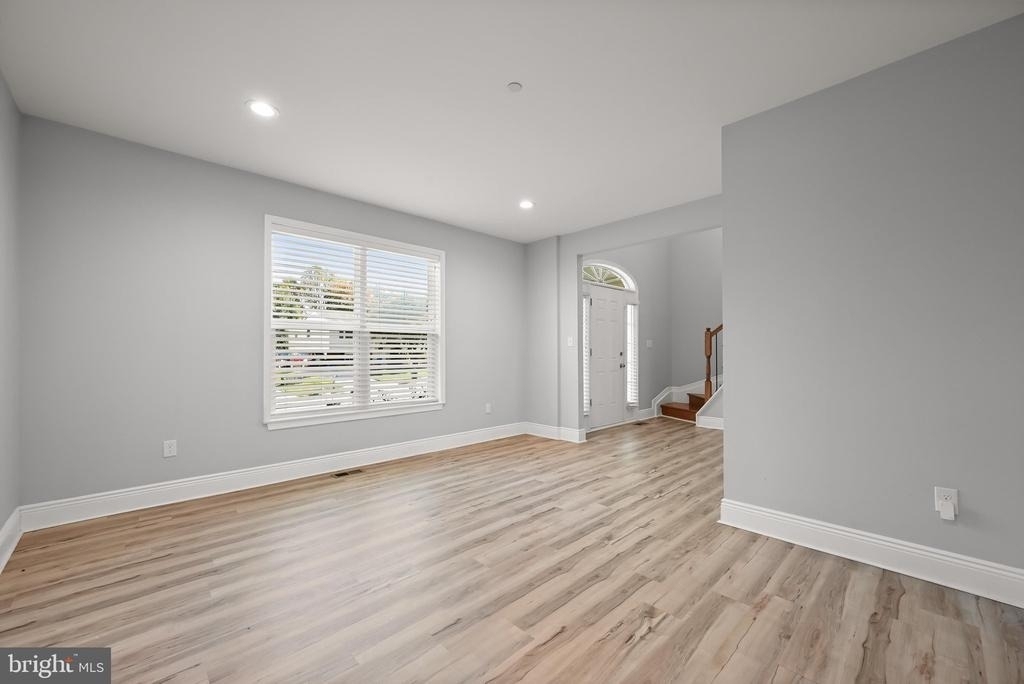 214 New Avenue - Photo 11