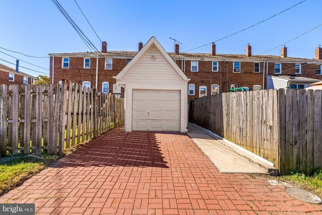 244 E Susquehanna Avenue - Photo 28